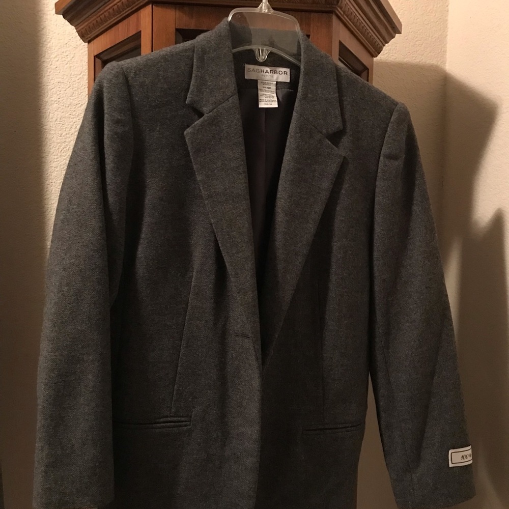 Women’s Petite Pant Suit